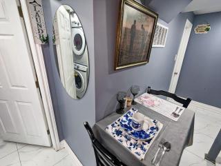 Stunning-Luxury-Cozy Private Suite In Ajax - 4