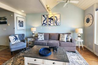 Historic Bayfront! Stellar Bridge & Bay Views! Bay Dreaming - 9