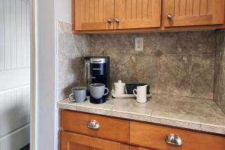 Historic Bayfront! Stellar Bridge & Bay Views! Bay Dreaming - 3