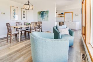 Ocean Front with Hot Tub, Dog Friendly! Beach Time - 1