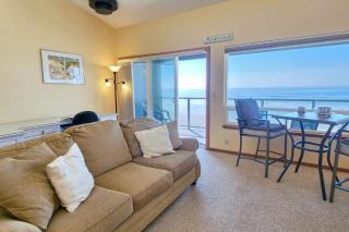 Nye Beach Ocean Front Condo! Ocean Memories - 6