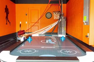 Luxury 6BR Resort Villa Near Disney - 8