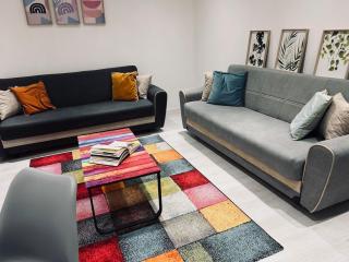 Stylish 1-Bed Flat Private Terrace Hampstead - 4