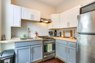 Explore and Work! Stylish Washington Heights Duplex - 6