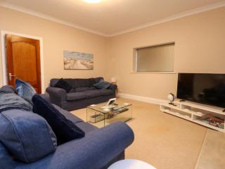6D Clifton Drive - 6