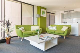 Stylish City Escape! Oaks Horizons - 0