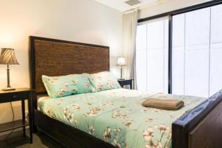 Stylish City Escape! Oaks Horizons - 9