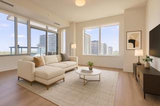 Paradise - 2 Bedroom modern, cozy and luxury living - 0