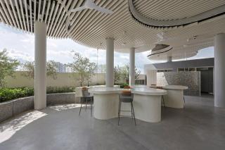 22 Macalisterz George Town - 1