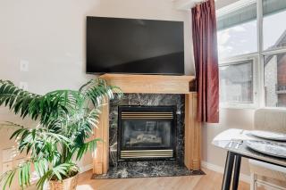 Cozy Canmore 2-Bedroom Retreat - 6