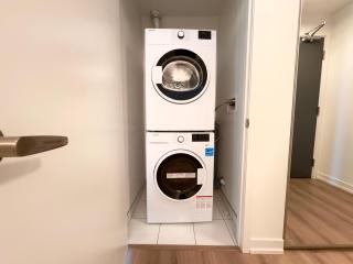 Paradise - 2 Bedroom modern, cozy and luxury living - 3