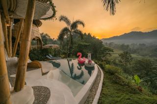 Luxury Bamboo Villa - 7