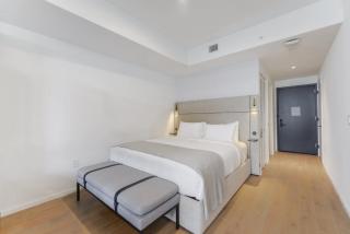 MVR 10 Years of 5-Star Service - Stay With Us - Miami - 3