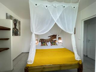 Nouveau gîte NEUF Tibo bas de villa accès mer - 4