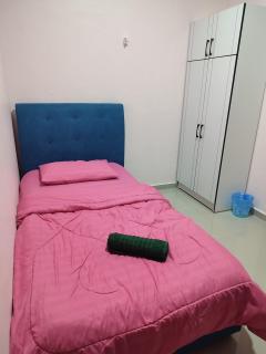 Home in Puchong Mahligai Achmed Homestay - 7