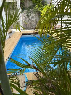 Boho garden Apt A - 5