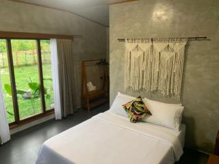 The Grove Bed and Breakfast - 0