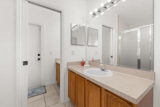 Single Story Villa with Pool Views and Family Fun - 2