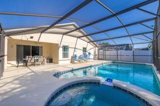 Single Story Villa with Pool Views and Family Fun - 9