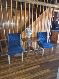 Charming Country Cabin- Cozy, Scenic View, HOT TUB - 4