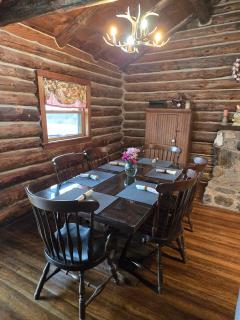 Charming Country Cabin- Cozy, Scenic View, HOT TUB, near CMAC - 6