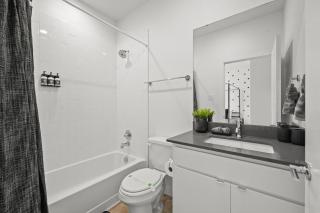 Modern Townhome Dallas Bishop Arts - 2