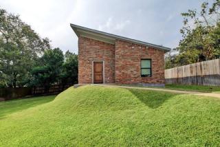 Modern Adorable Arboretum bungalow - 5