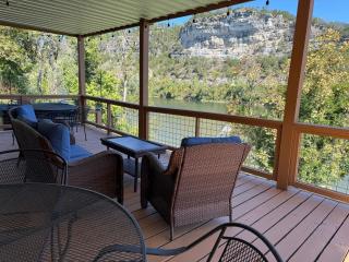 Trout Lodge at Two Rivers-White River Cabin - 8
