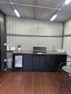 Sale Caravan Park - 6