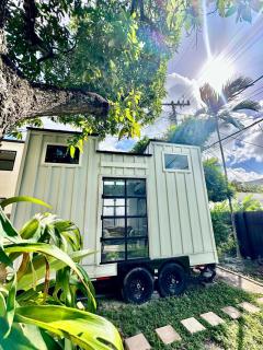 Tiny House Experience in Design District - 5
