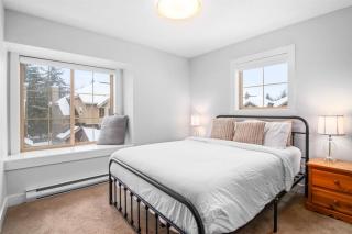 Englewood Greens 40 by Outpost Whistler - 5