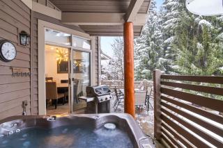 Englewood Greens 40 by Outpost Whistler - 9