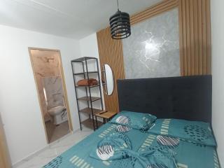 E2P RENOVADO y BELLO APARTAMENTO EN LAURELES ESTADiO - 5