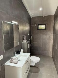 Boho garden Apt B - 3