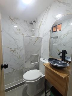 E2P RENOVADO y BELLO APARTAMENTO EN LAURELES ESTADiO - 8