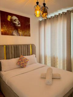 Snyder luxe homes 1 - 0