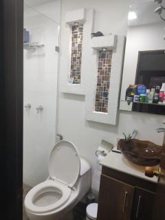 Apartamento Vista Hermosa En la Mitad de Medellín - 4