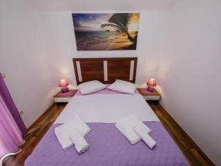 Apartments Scerbe Gordana & Miljenko Rab - Three Bedroom Apartment with Terrace 2 - 8