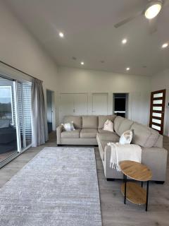 Gleeson Wetland Apartment 34B - 8