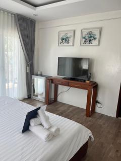 Maykenn Beach Resort - 7