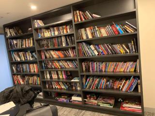 LvL29 Rooftop Pool Carpark Netflix by Stylish Stays - 1