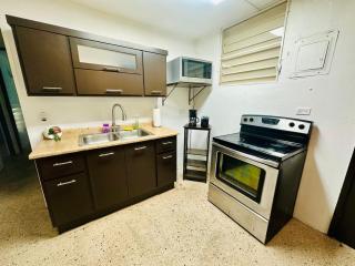 Large 5 Bedrooms Home in Bayamon Puerto Rico - 7