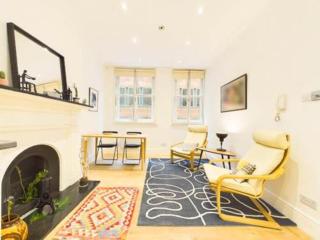 Cosy flat in Central London, BANK payment ONLY - 0