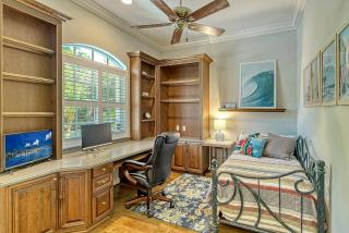 Sunburst Courtyard - 430 - 7