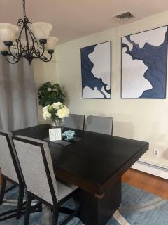 Cozy Family Room - 2