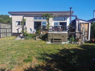 Apartment style Beach House. Birdlings Flat - 7