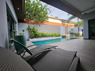 Nicky Villa Luxury Private Haven in BangTao Laguna - 9