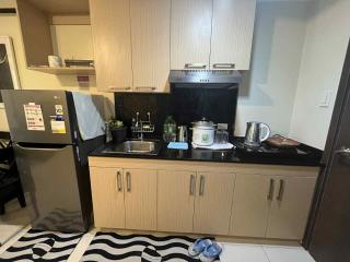 1BR with Balcony Cool Breeze Morning Sun by Cherisia's Hideaway - 2