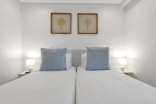 Infinity's Edge - Poolside Retreat at Temple Resort - 3