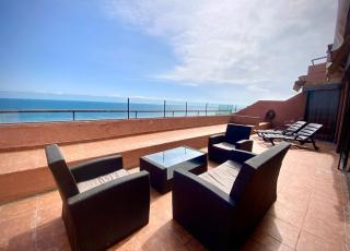 Espectacular departamento de primera linea - 3